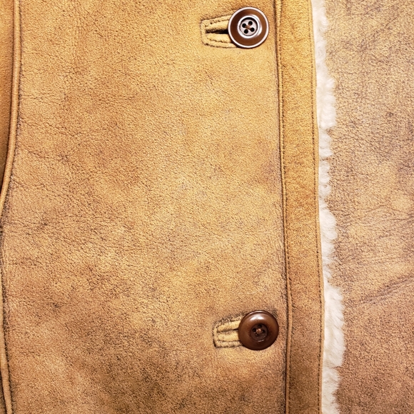 Women's shearling coat size large - Picture 8 of 10